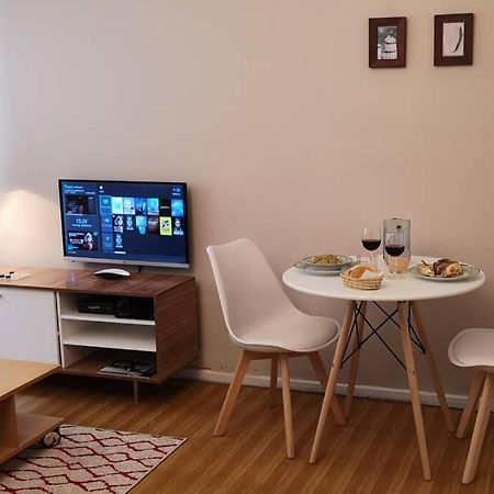 2 Ambientes En Almagro En Av Corrientes Para 2 Personas Apartamento Buenos Aires Exterior foto